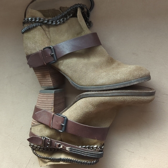 Trouve Ankle Booties Boho Festival Suede Leather Size 9 - Picture 7 of 14